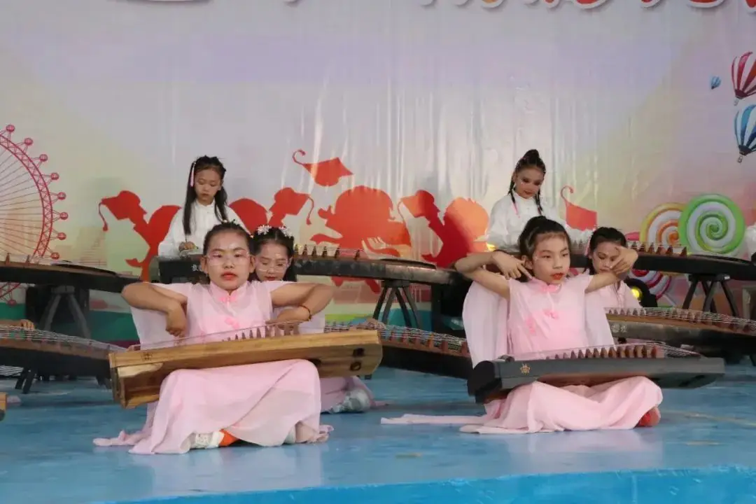 【三中三小教育集团】五家渠第三小学“红领巾爱祖国”庆六一芦笛校园艺术节文艺演出 第36张