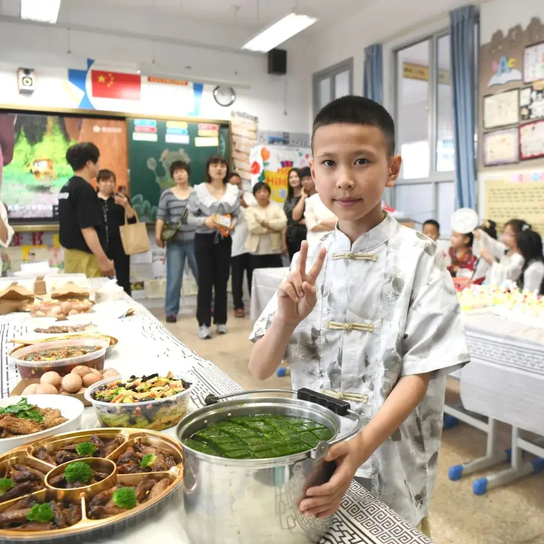 泰”美味啦!|育才小学“庆六一”食博会活动 第18张 泰”美味啦!|育才小学“庆六一”食博会活动 第18张