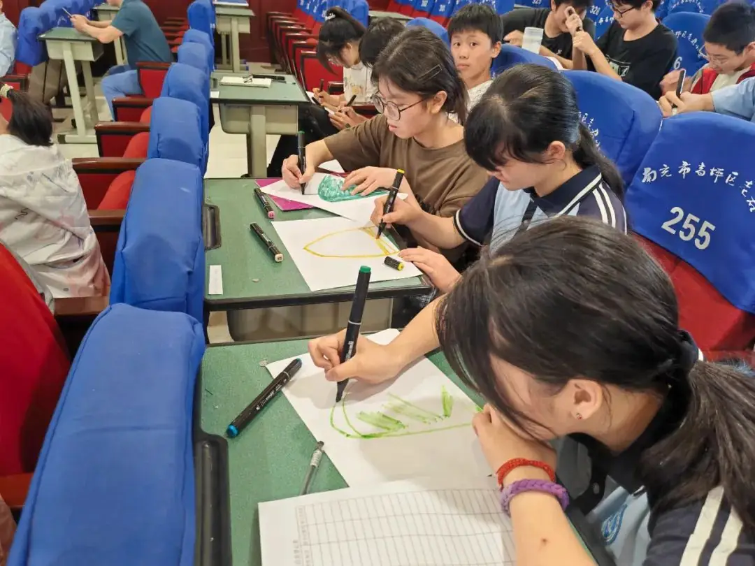 减压赋能 向高而行——高坪中学·老君小学携手共赴美好 第8张 减压赋能 向高而行——高坪中学·老君小学携手共赴美好 第8张
