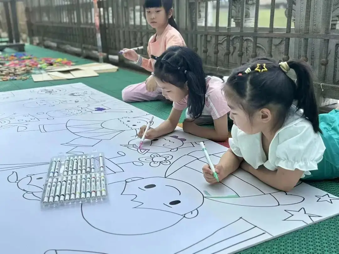 “欢乐六一,趣享成长”——燕子山小学附属幼儿园二部“庆六一”亲子主题活动 第28张 “欢乐六一,趣享成长”——燕子山小学附属幼儿园二部“庆六一”亲子主题活动 第28张