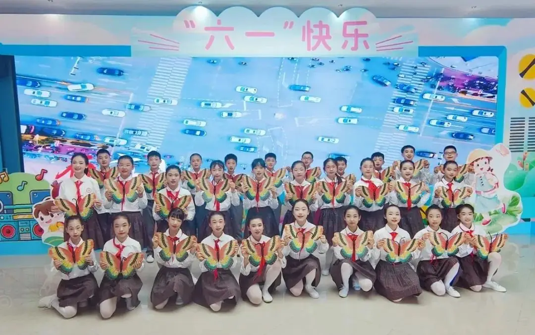 深小学子参加三峡融媒体中心六一文艺汇演节目录制 第5张 深小学子参加三峡融媒体中心六一文艺汇演节目录制 第5张