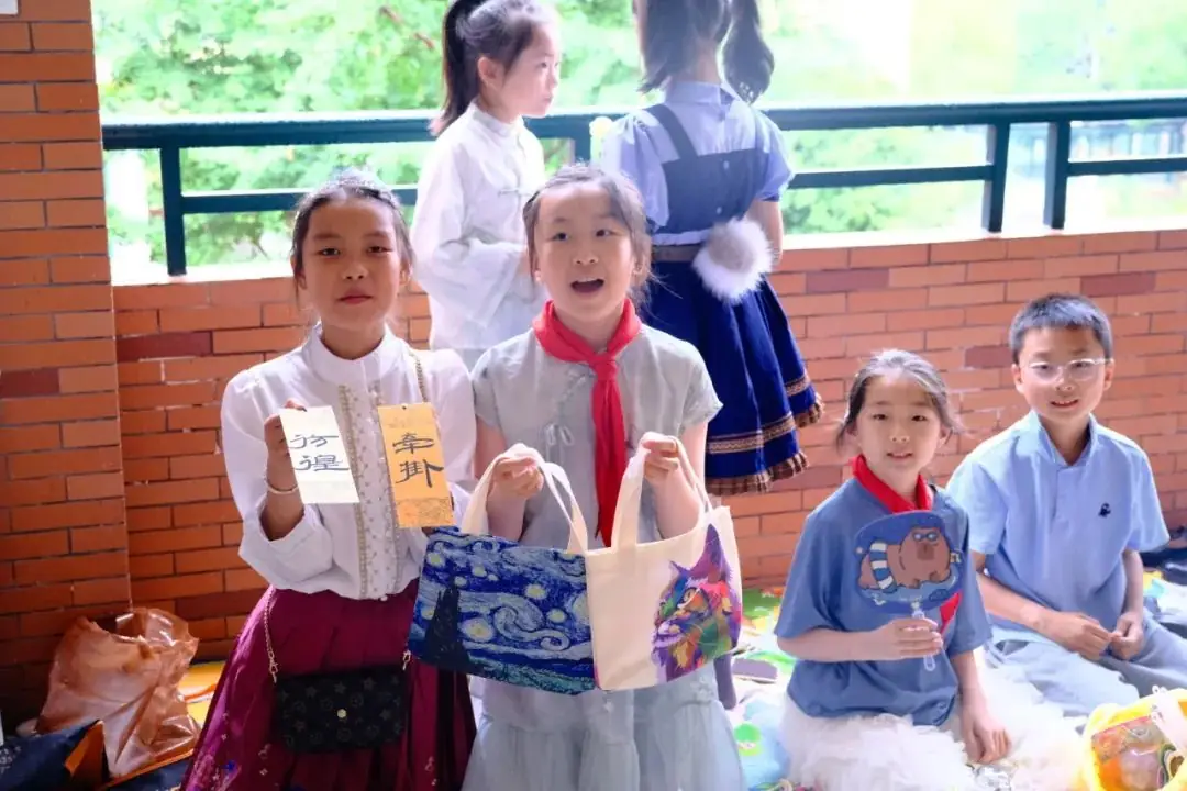 走秀、展演、义卖街……这所小学的艺术节太好玩! 第18张 走秀、展演、义卖街……这所小学的艺术节太好玩! 第18张
