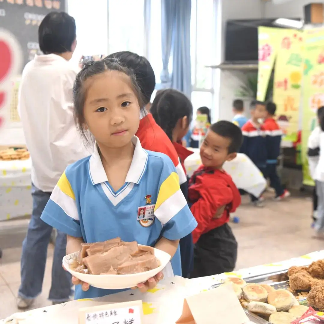 泰”美味啦!|育才小学“庆六一”食博会活动 第3张 泰”美味啦!|育才小学“庆六一”食博会活动 第3张