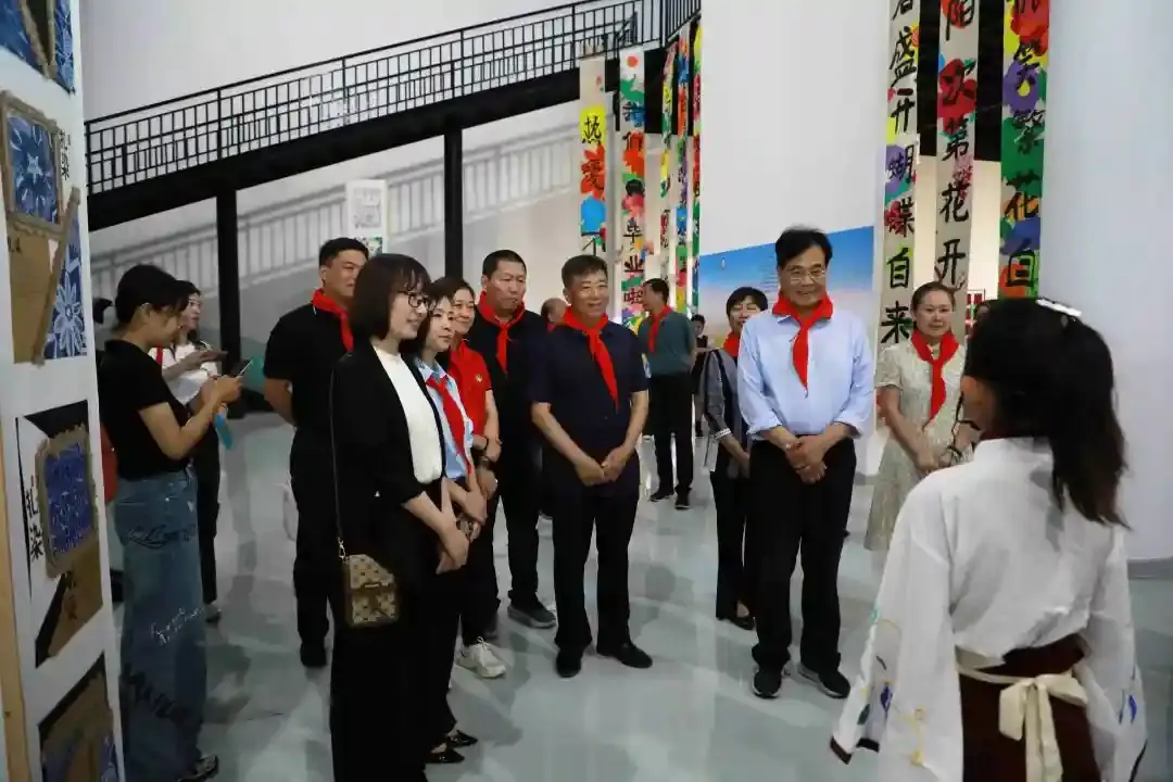 七彩童年 天天向上 | 宋庄镇中心小学校园艺术节在上上国际美术馆开幕 第36张 七彩童年 天天向上 | 宋庄镇中心小学校园艺术节在上上国际美术馆开幕 第36张