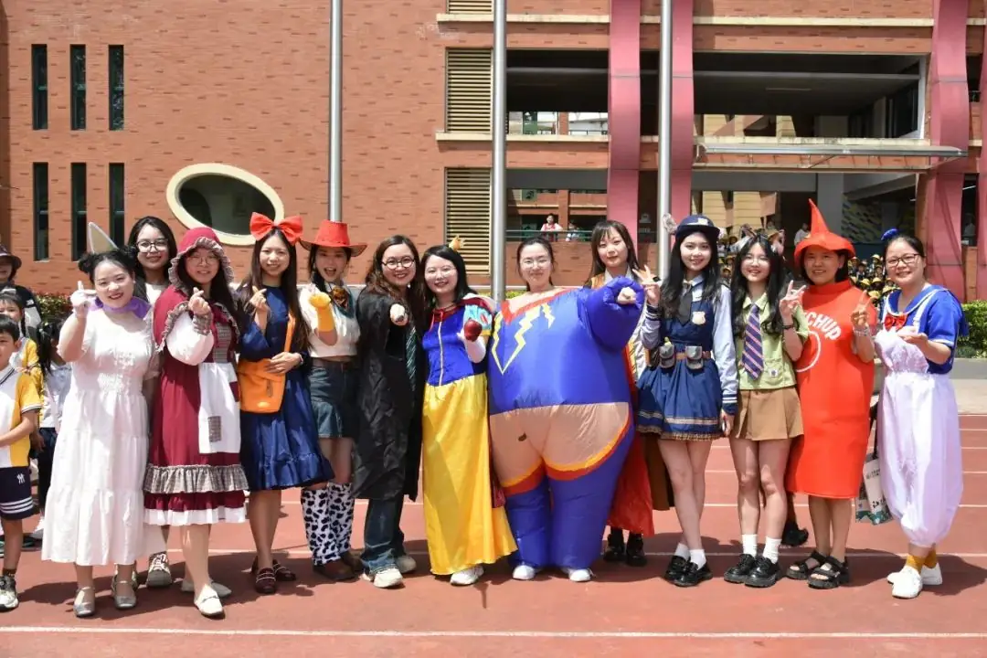 走秀、展演、义卖街……这所小学的艺术节太好玩! 第9张 走秀、展演、义卖街……这所小学的艺术节太好玩! 第9张