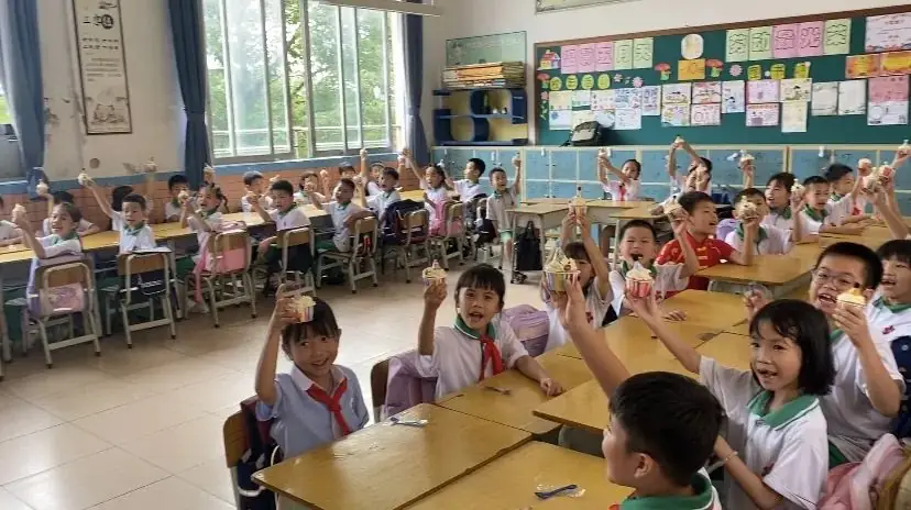 童心永向党 花开新时代——红棉小学2023学年“六一”儿童节系列活动 第186张 童心永向党 花开新时代——红棉小学2023学年“六一”儿童节系列活动 第186张