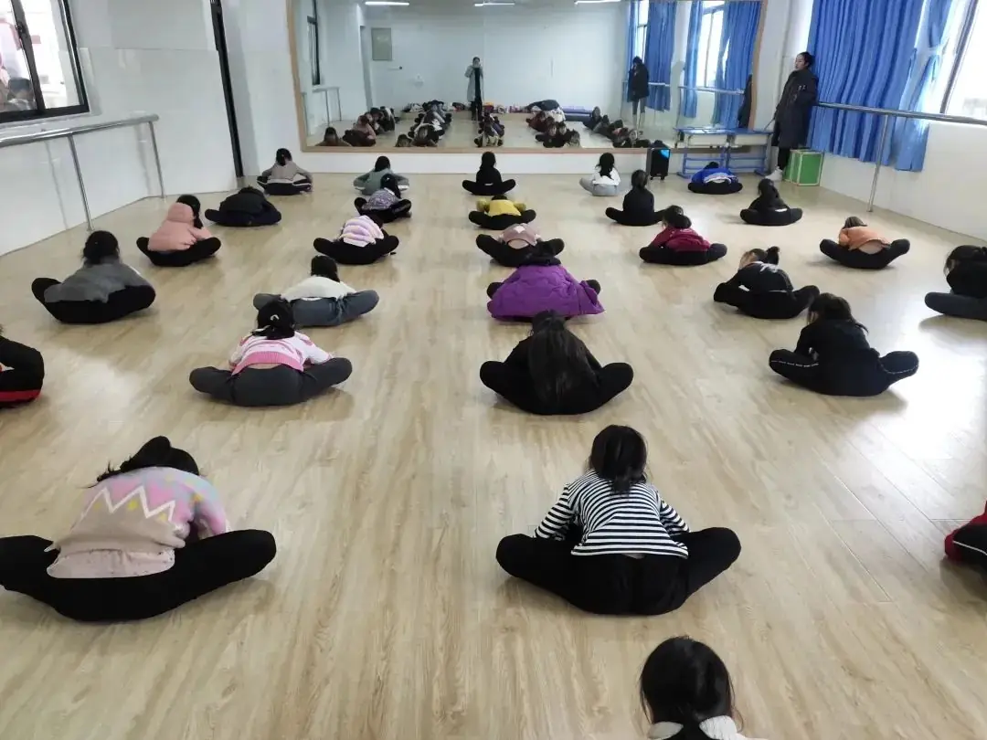 江山市贺村第二小学2024年招生公告-第18张图片-四季读书网 江山市贺村第二小学2024年招生公告-第18张图片-四季读书网
