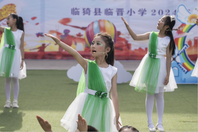 红领巾爱祖国 萌娃闯关过六一——临晋小学“庆六一”主题汇演暨综合实践活动纪实 第42张 红领巾爱祖国 萌娃闯关过六一——临晋小学“庆六一”主题汇演暨综合实践活动纪实 第42张