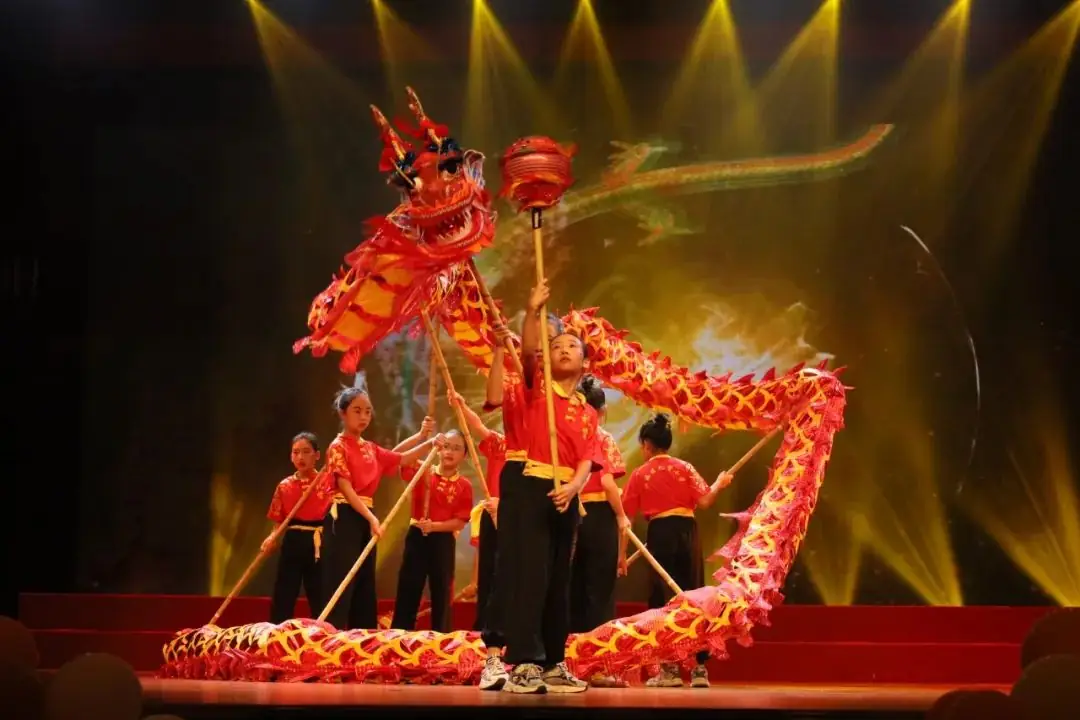 景贤小学教育集团:同育“向阳花”,共摘“幸福果” 第10张 景贤小学教育集团:同育“向阳花”,共摘“幸福果” 第10张