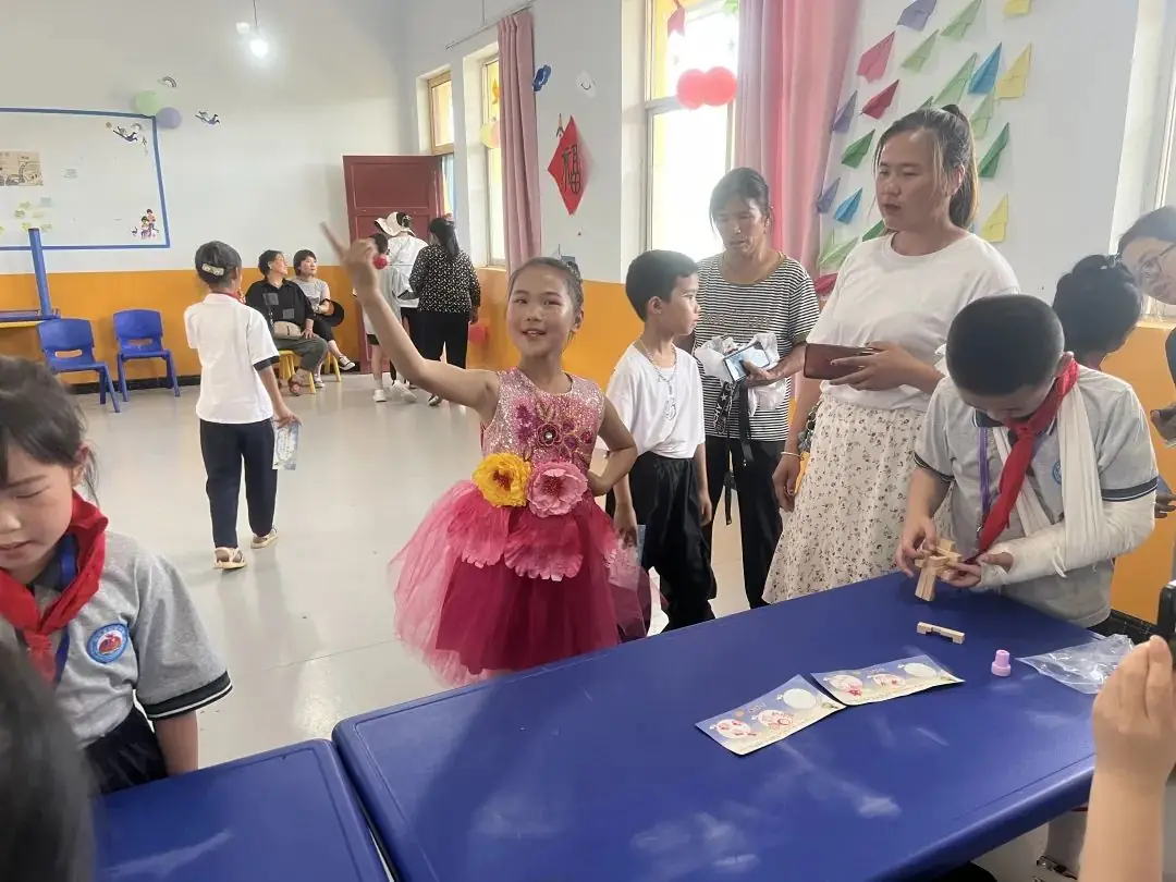 红领巾爱祖国 萌娃闯关过六一——临晋小学“庆六一”主题汇演暨综合实践活动纪实 第74张 红领巾爱祖国 萌娃闯关过六一——临晋小学“庆六一”主题汇演暨综合实践活动纪实 第74张