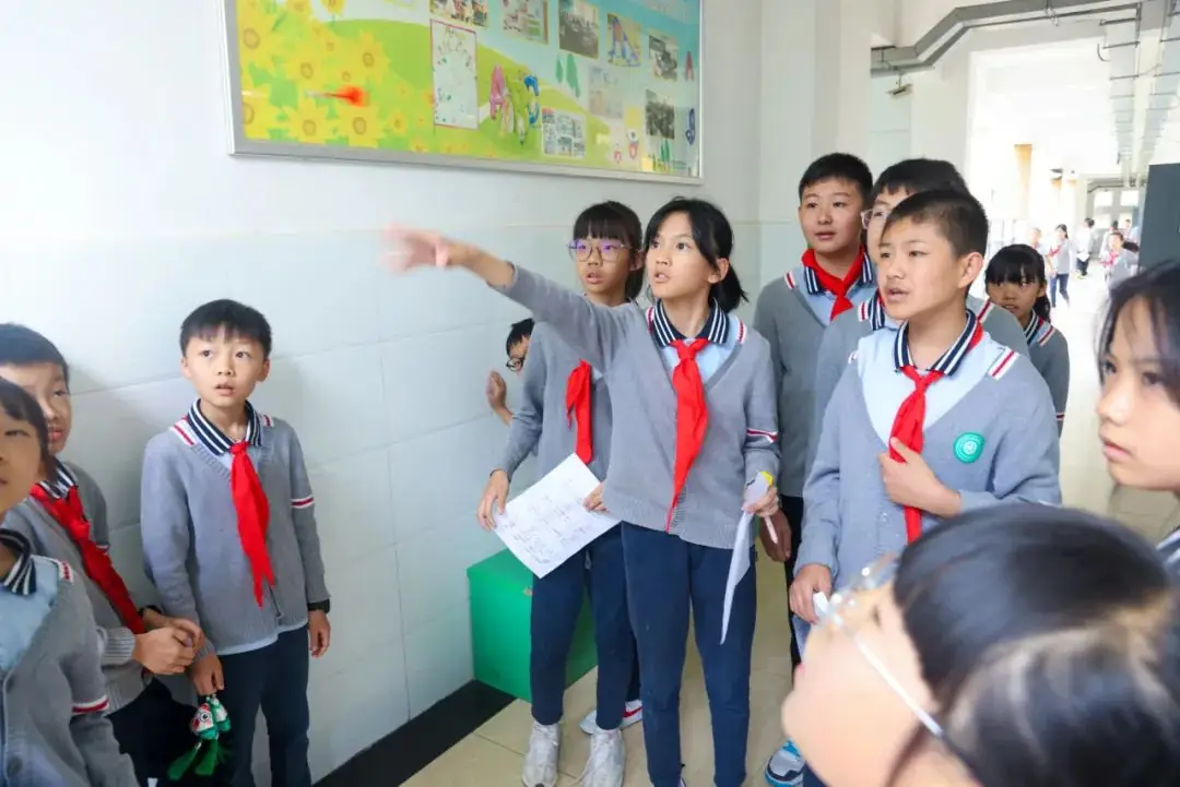 “红领巾 爱祖国”| 棕树营小学2024年“红领巾心向党 在阳光下成长”欢庆“六一”主题队日暨新队员入队仪式活动圆满举行 第150张 “红领巾 爱祖国”| 棕树营小学2024年“红领巾心向党 在阳光下成长”欢庆“六一”主题队日暨新队员入队仪式活动圆满举行 第150张