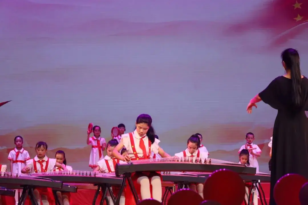 景贤小学教育集团:同育“向阳花”,共摘“幸福果” 第8张 景贤小学教育集团:同育“向阳花”,共摘“幸福果” 第8张