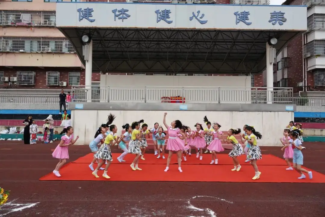 义亭小学举行2024年春季田径运动会 第12张