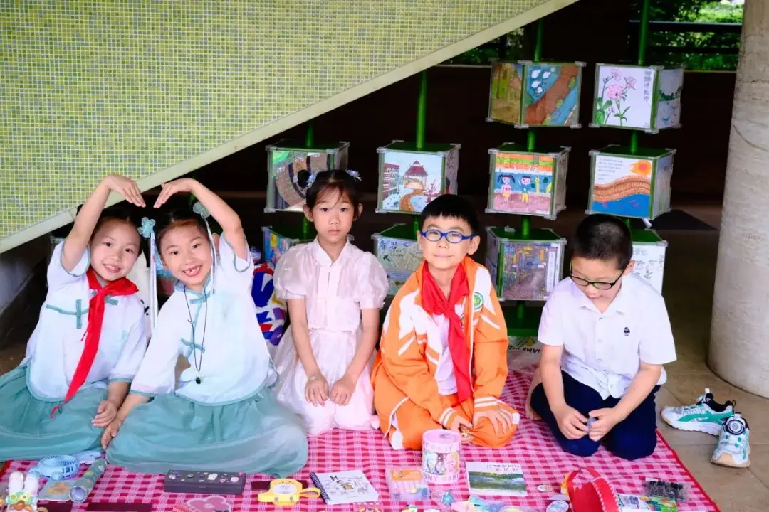 走秀、展演、义卖街……这所小学的艺术节太好玩! 第23张 走秀、展演、义卖街……这所小学的艺术节太好玩! 第23张