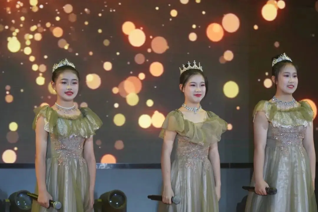 天立娃,如此多“骄”| 铜仁天立心智小学第三届素质成果汇演! 第56张 天立娃,如此多“骄”| 铜仁天立心智小学第三届素质成果汇演! 第56张