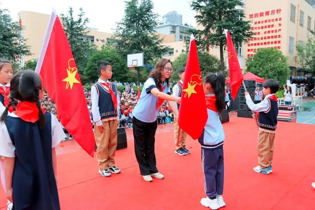 红领巾 爱祖国 | 盘龙区金星小学2024年“六·一”主题队日活动 第31张