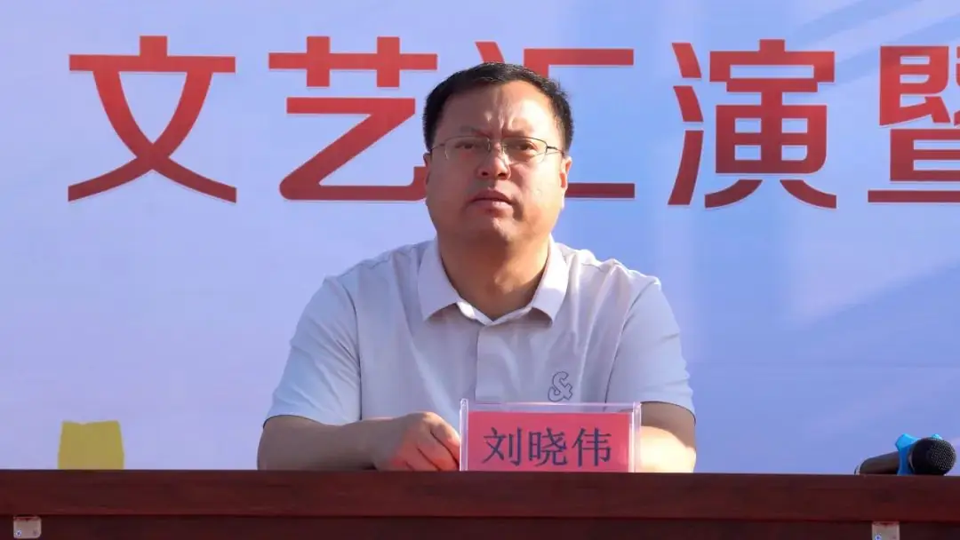 匠心英杰小学举行“红领巾爱祖国”庆六一文艺汇演暨少先队员入队仪式 第9张 匠心英杰小学举行“红领巾爱祖国”庆六一文艺汇演暨少先队员入队仪式 第9张