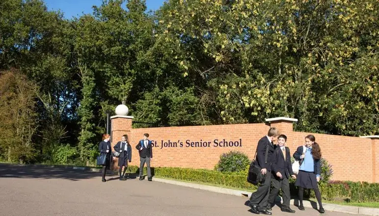 中考志愿如何填报?广东华侨中学中外合作办学项目2024年中考志愿填报指引 第13张