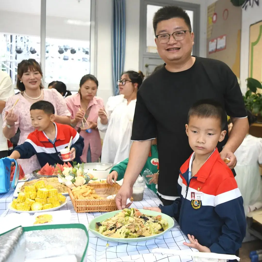 泰”美味啦!|育才小学“庆六一”食博会活动 第6张 泰”美味啦!|育才小学“庆六一”食博会活动 第6张