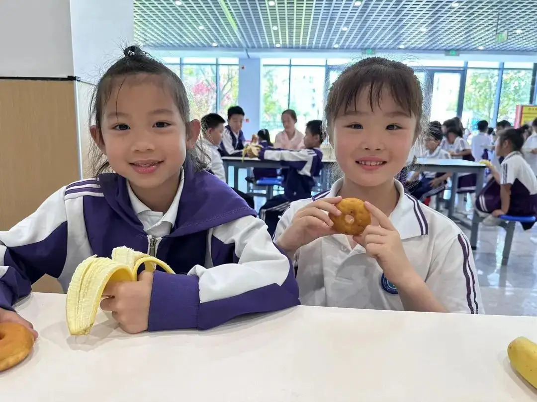“荟味美食 健康成长”— —城阳区荟城小学阳光午餐第十五周食谱公示(总第396期) 第13张 “荟味美食 健康成长”— —城阳区荟城小学阳光午餐第十五周食谱公示(总第396期) 第13张