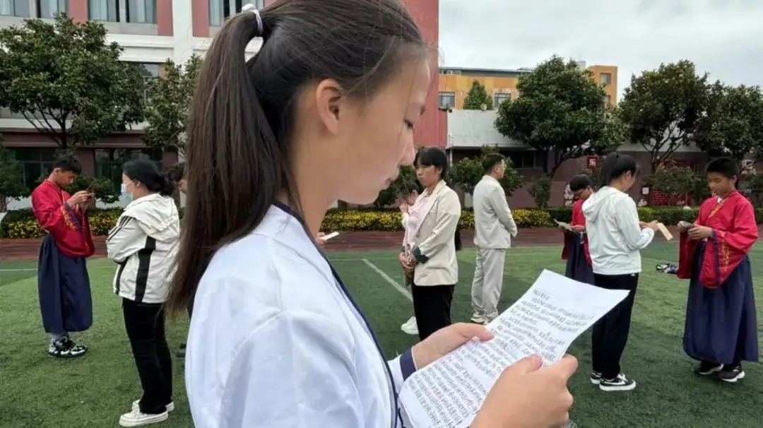 【校园动态】昆明市呈贡区第五小学二零二四年毕业典礼暨甲辰龙年成童礼 第19张