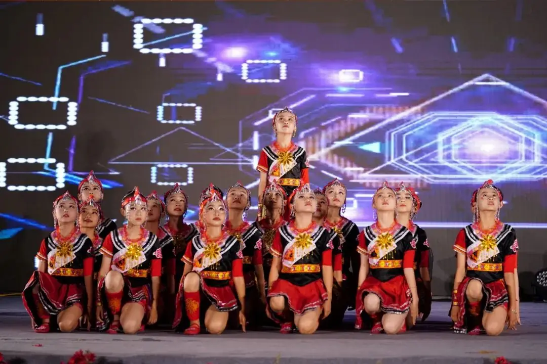 展翅翱翔 点亮未来——惠来县实验小学庆“六一”文艺汇演 第73张