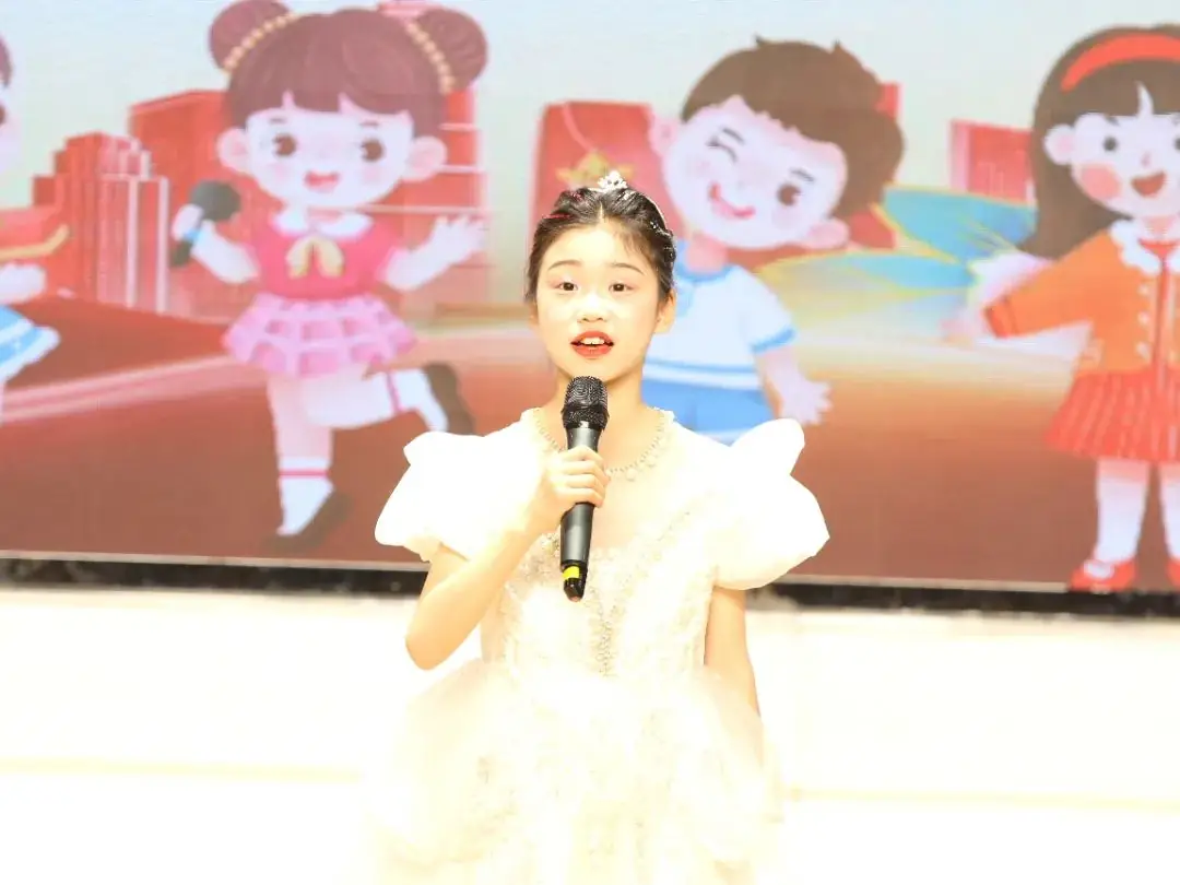 城南新语 | 红领巾爱祖国 城南小学举行2024年“六一”庆祝大会暨第二十五届“小百灵”艺术节文艺汇报演出 第8张 城南新语 | 红领巾爱祖国 城南小学举行2024年“六一”庆祝大会暨第二十五届“小百灵”艺术节文艺汇报演出 第8张