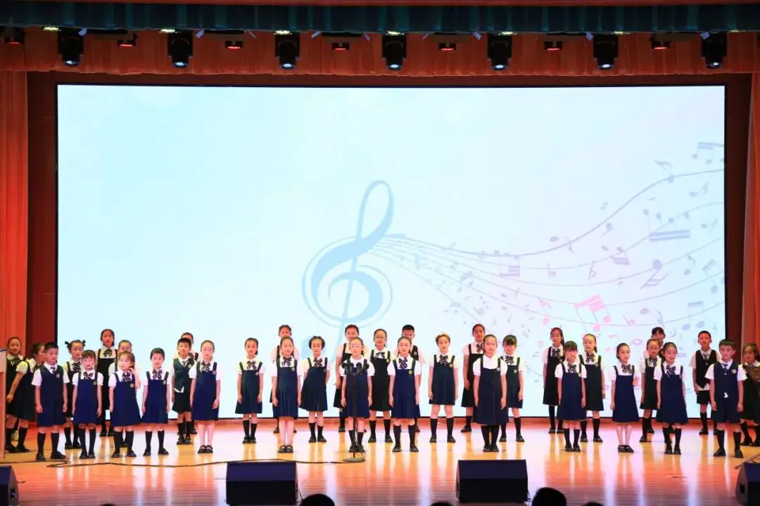 逐梦新时代,“艺”起向未来 ——上海路小学庆六一暨校园艺术节汇演活动 第27张 逐梦新时代,“艺”起向未来 ——上海路小学庆六一暨校园艺术节汇演活动 第27张