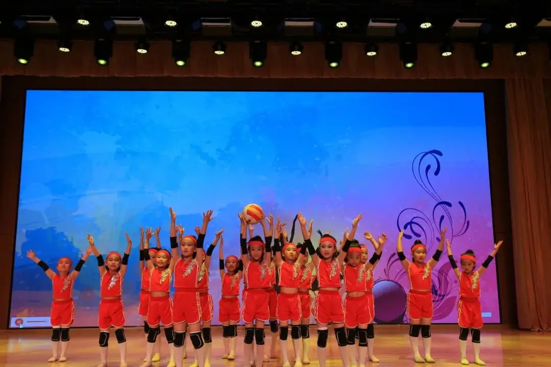 逐梦新时代,“艺”起向未来 ——上海路小学庆六一暨校园艺术节汇演活动 第17张 逐梦新时代,“艺”起向未来 ——上海路小学庆六一暨校园艺术节汇演活动 第17张