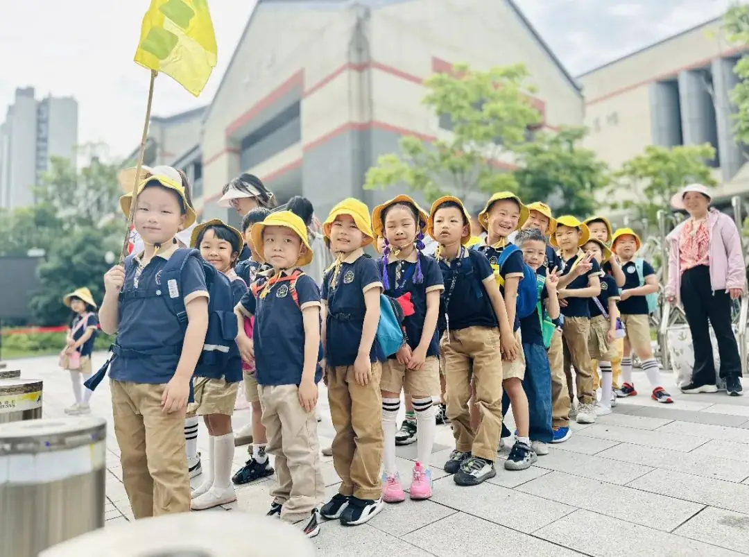 【幼小衔接】“趣”探小学,“幼”见成长——金茂幼儿园幼小衔接系列活动之参观小学(第九期) 第25张 【幼小衔接】“趣”探小学,“幼”见成长——金茂幼儿园幼小衔接系列活动之参观小学(第九期) 第25张