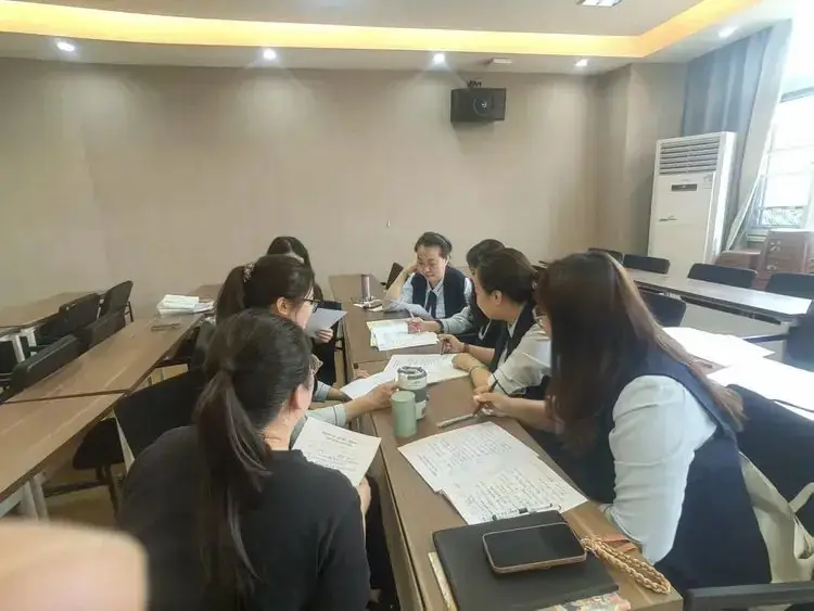 太原杏花岭区新建路小学富力华庭分校“劳动+科学”跨学科“融、凝、展、促”课堂教学研讨活动 第16张 太原杏花岭区新建路小学富力华庭分校“劳动+科学”跨学科“融、凝、展、促”课堂教学研讨活动 第16张