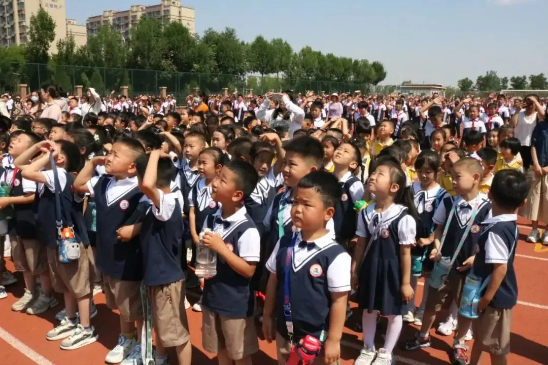 【泉引桥•春晖】小学零距离 成长初体验——幼儿园参观小学活动 第44张 【泉引桥•春晖】小学零距离 成长初体验——幼儿园参观小学活动 第44张