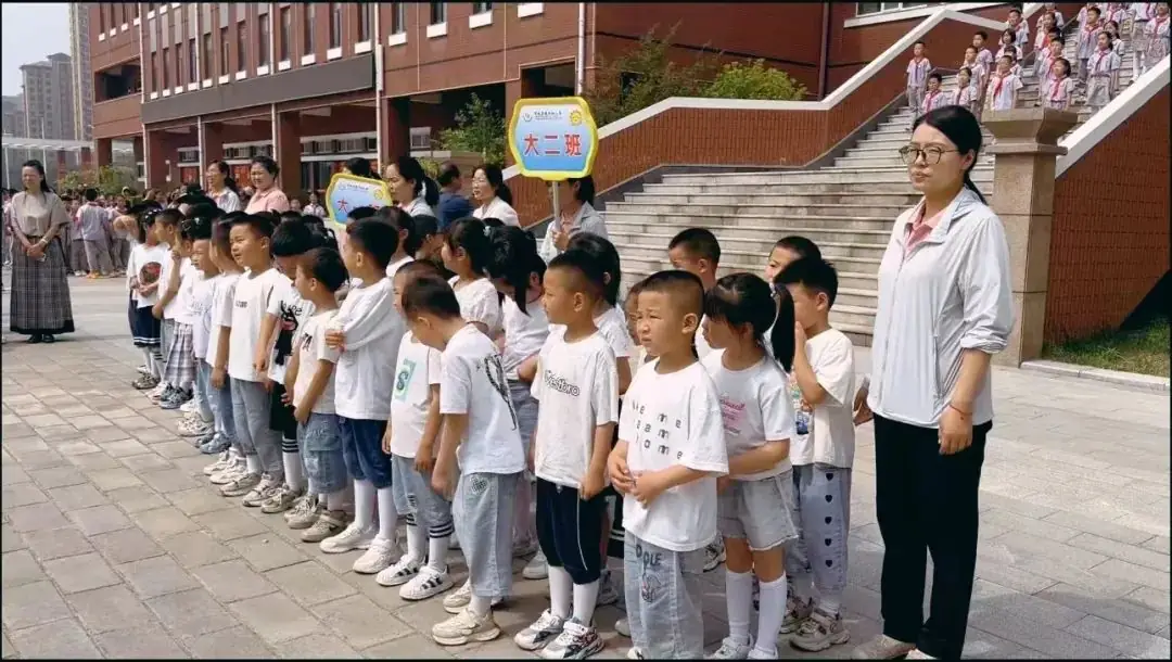 【科学衔接】“小学,你好”——魏风幼儿园幼小衔接系列活动之参观小学 第30张