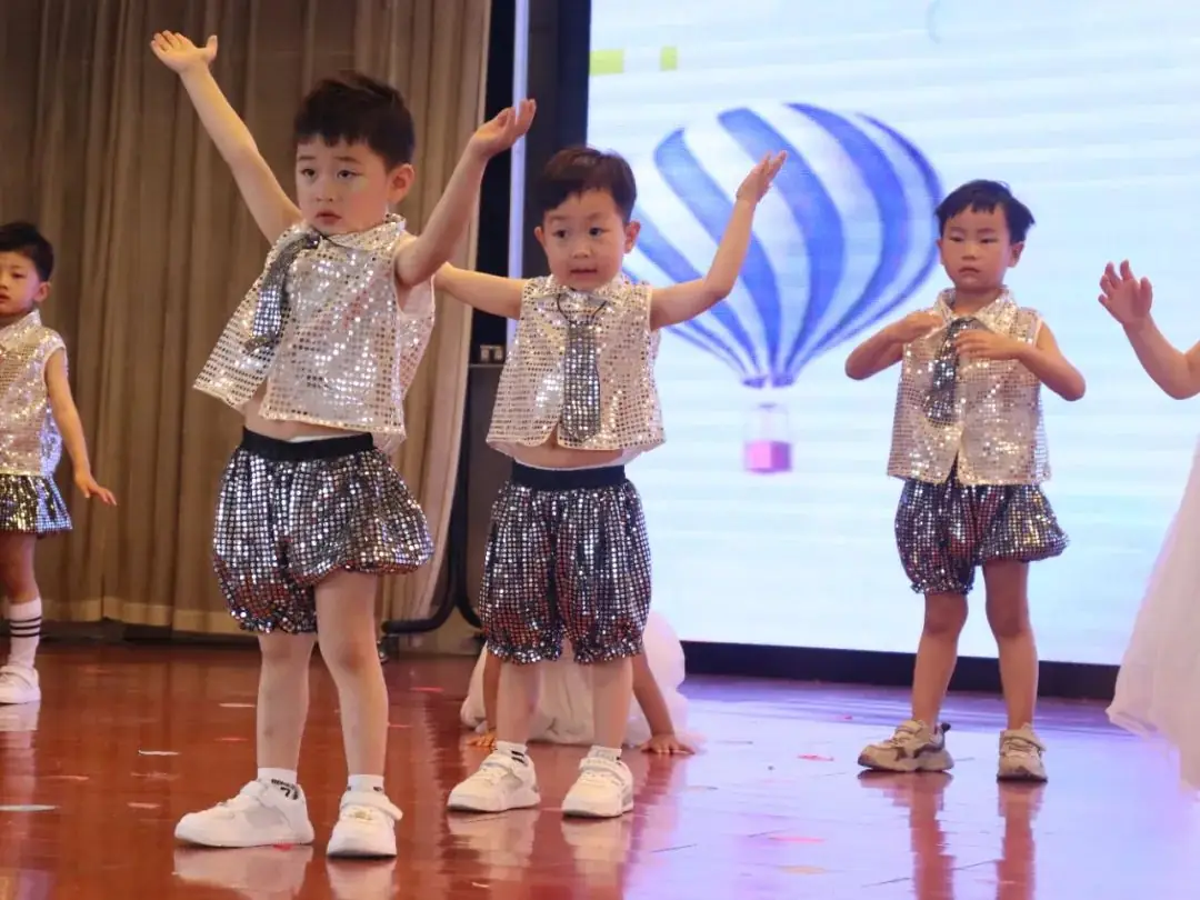 欢乐童年 精彩无限——临沂第六实验小学启智幼儿园“庆六一”系列活动纪实 第37张 欢乐童年 精彩无限——临沂第六实验小学启智幼儿园“庆六一”系列活动纪实 第37张