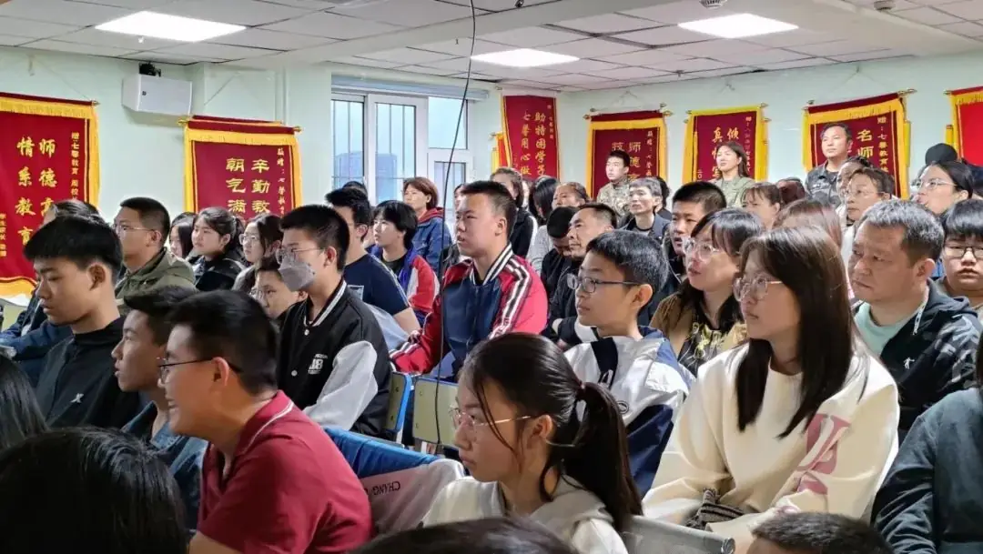 冲刺中考!2024年长春教育帮公益励志课堂《我必成功》活动掠影! 第4张 冲刺中考!2024年长春教育帮公益励志课堂《我必成功》活动掠影! 第4张