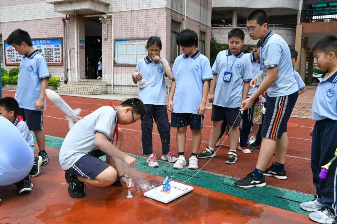 【白濠小学•节日】童心向党 筑梦未来——白濠小学2024年六一儿童节系列活动 第34张 【白濠小学•节日】童心向党 筑梦未来——白濠小学2024年六一儿童节系列活动 第34张