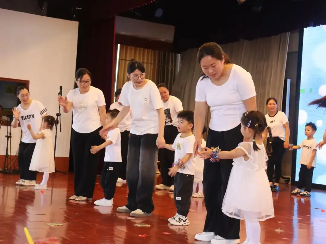 欢乐童年 精彩无限——临沂第六实验小学启智幼儿园“庆六一”系列活动纪实 第47张 欢乐童年 精彩无限——临沂第六实验小学启智幼儿园“庆六一”系列活动纪实 第47张