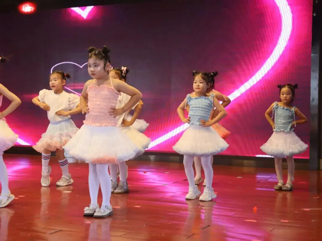 欢乐童年 精彩无限——临沂第六实验小学启智幼儿园“庆六一”系列活动纪实 第20张 欢乐童年 精彩无限——临沂第六实验小学启智幼儿园“庆六一”系列活动纪实 第20张