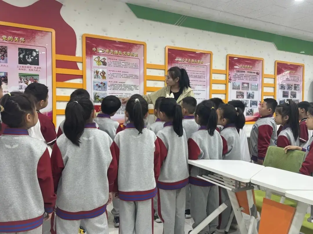 【万达小学·队前教育】长在红旗下 逐梦新时代——万达小学开展系列队前教育活动 第10张 【万达小学·队前教育】长在红旗下 逐梦新时代——万达小学开展系列队前教育活动 第10张