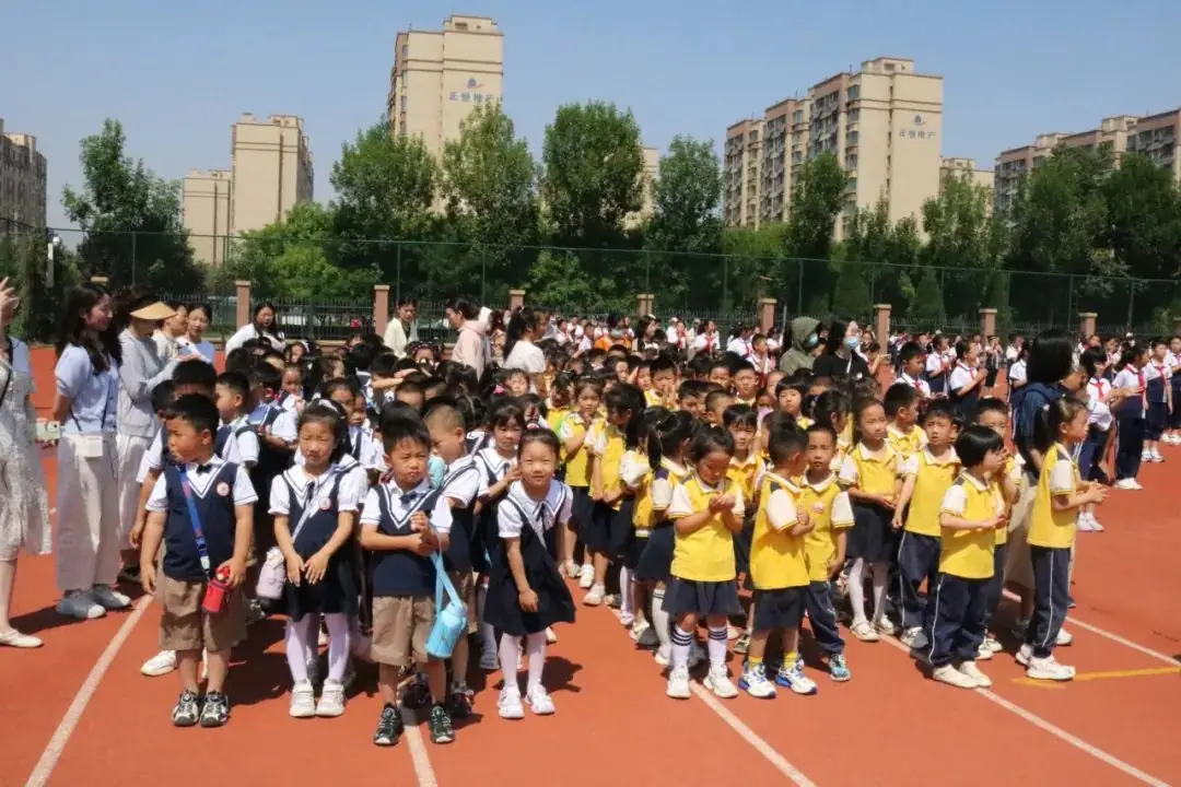 【泉引桥•春晖】小学零距离 成长初体验——幼儿园参观小学活动 第46张 【泉引桥•春晖】小学零距离 成长初体验——幼儿园参观小学活动 第46张