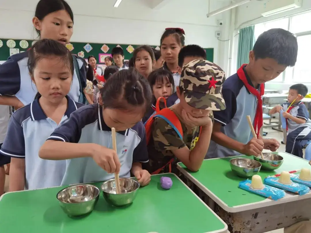 【榕文快讯】红领巾爱祖国——中兴小学开展庆“六·一”系列活动 第46张 【榕文快讯】红领巾爱祖国——中兴小学开展庆“六·一”系列活动 第46张