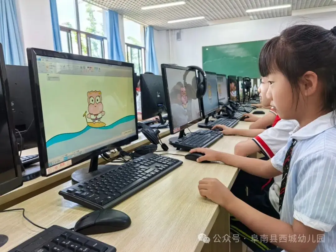 【学前教育宣传月】“初探小学 礼遇成长”——阜南县西城幼儿园大班组参观小学活动 第35张 【学前教育宣传月】“初探小学 礼遇成长”——阜南县西城幼儿园大班组参观小学活动 第35张