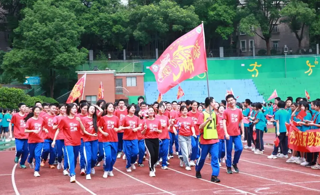 中考必胜 华益必胜 | 学校举行“激扬青春 决胜中考” 中考加油活动 第26张 中考必胜 华益必胜 | 学校举行“激扬青春 决胜中考” 中考加油活动 第26张