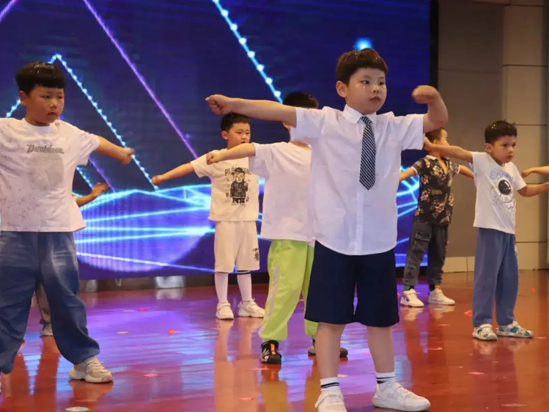 欢乐童年 精彩无限——临沂第六实验小学启智幼儿园“庆六一”系列活动纪实 第58张 欢乐童年 精彩无限——临沂第六实验小学启智幼儿园“庆六一”系列活动纪实 第58张