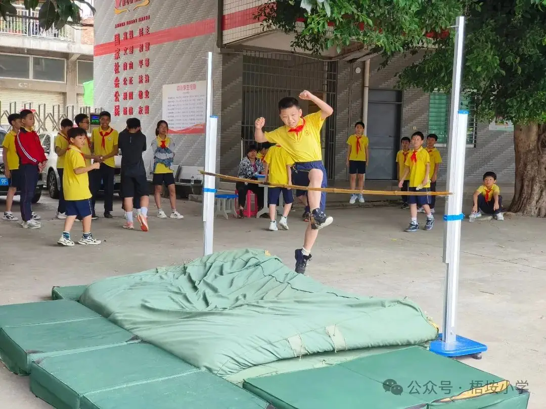 梧垵小学“六一”儿童节运动会 第35张 梧垵小学“六一”儿童节运动会 第35张