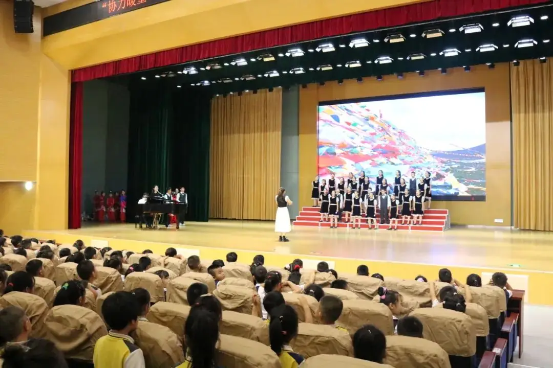 【泉引桥•春晖】小学零距离 成长初体验——幼儿园参观小学活动 第16张 【泉引桥•春晖】小学零距离 成长初体验——幼儿园参观小学活动 第16张