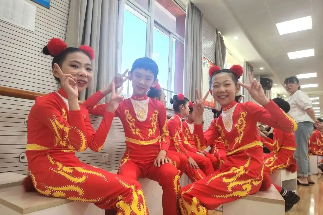 喜报:宝船小学荣获2024年鼓楼区第十二届校园啦啦操大赛一等奖! 第30张