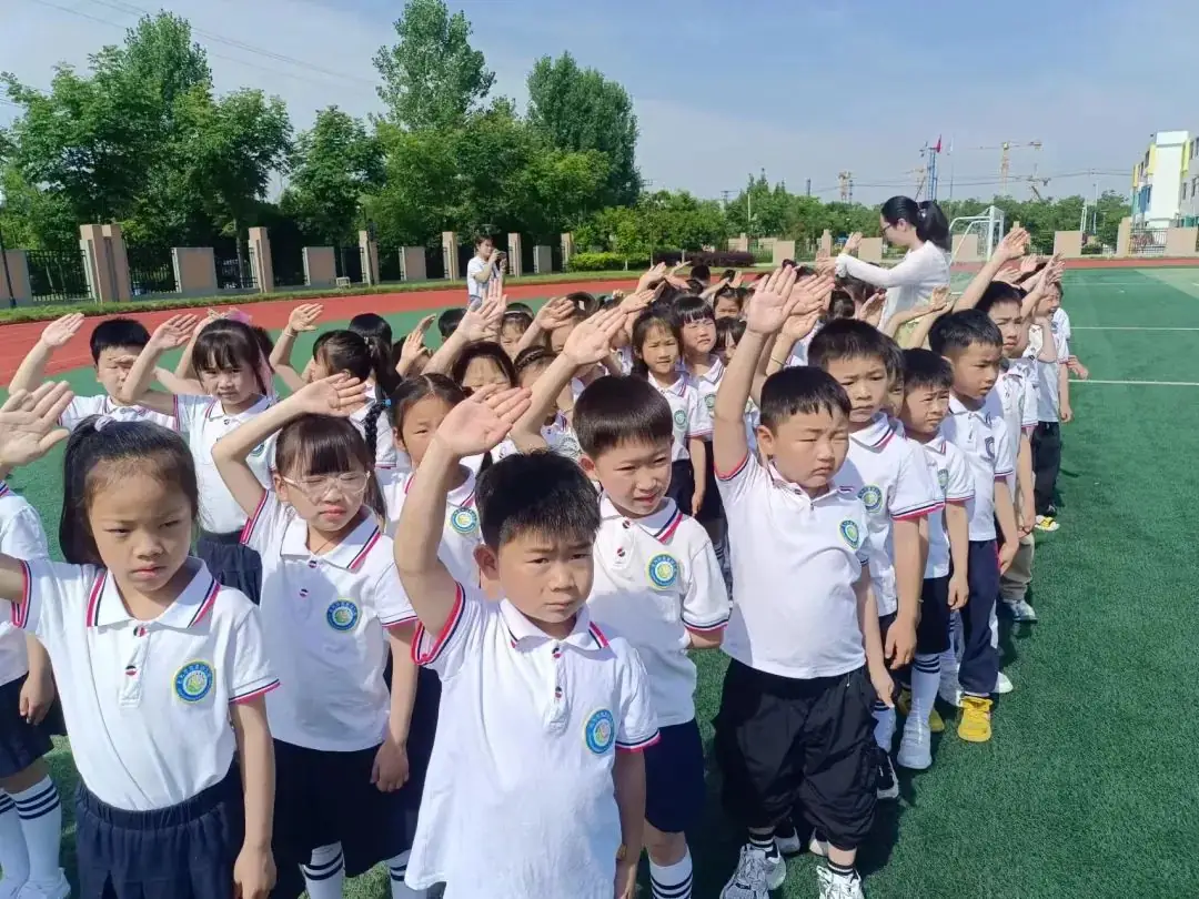 【幼小衔接】走进小学,体验成长——无为市南惠幼儿园教育集团本部大班组参观小学活动 第76张 【幼小衔接】走进小学,体验成长——无为市南惠幼儿园教育集团本部大班组参观小学活动 第76张