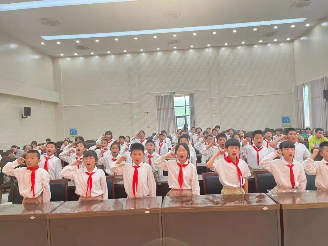 【新林小学 情感德育】花开十岁 扬帆起航——如东县洋口镇新林小学举行三年级十岁成长仪式-第34张图片-四季读书网