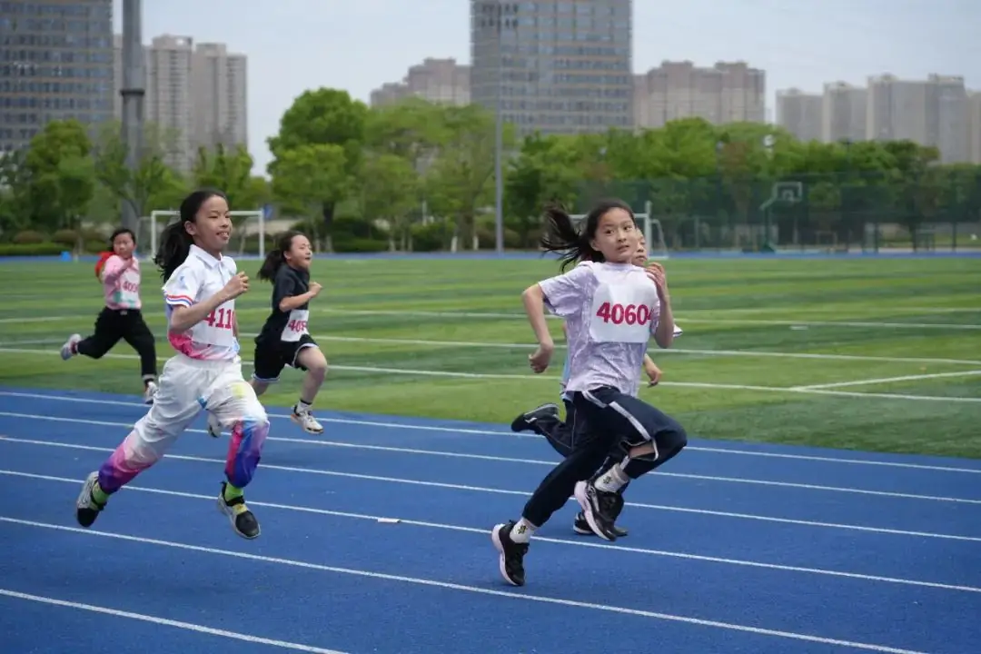春城实验小学第十一届体育节来喽!精彩纷呈,邀您来看 第29张 春城实验小学第十一届体育节来喽!精彩纷呈,邀您来看 第29张